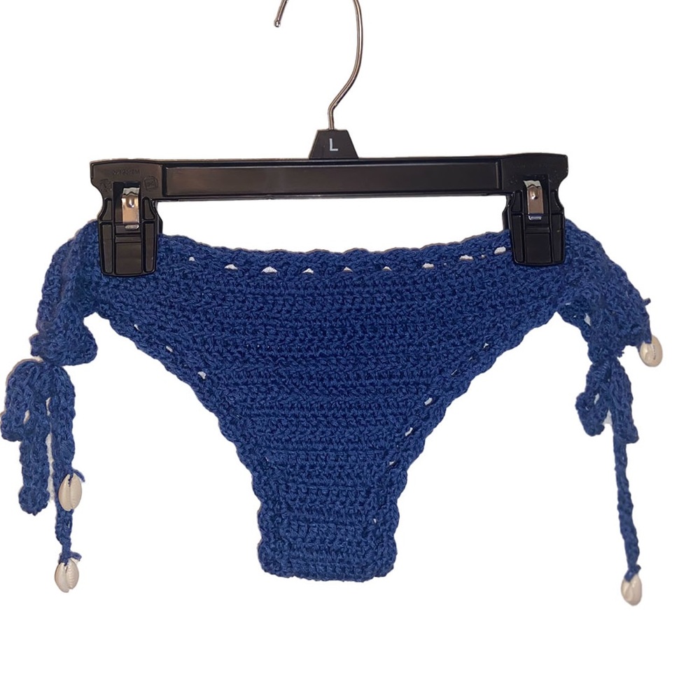 Handmade crochet panties/swim bottoms with seashells